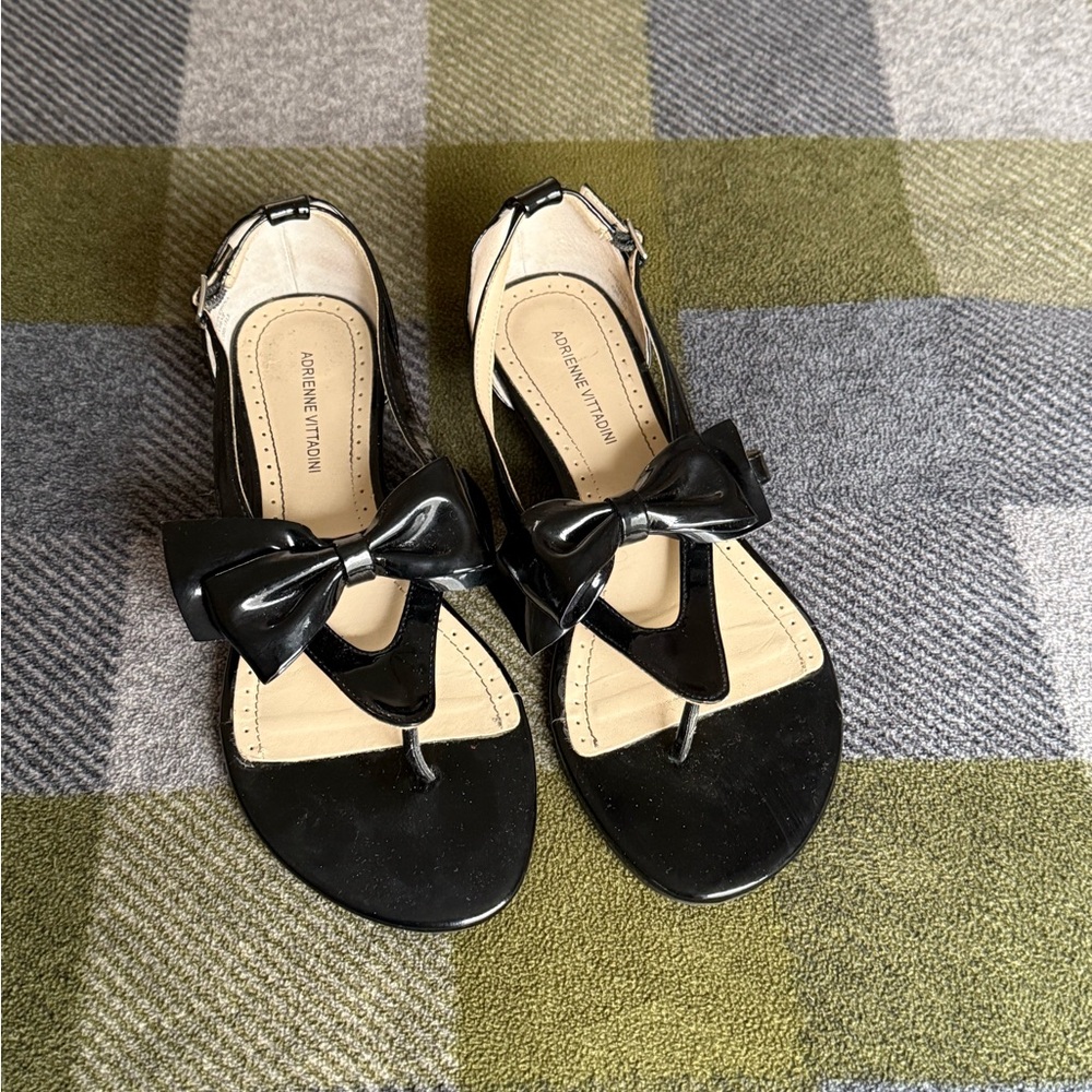 Adrienne Vittadini Black Patent Leather Wedge Heel Ankle Strap Sandals Size 8M